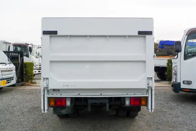 いすゞ エルフ TRG-NJR85A(2WD)の写真5