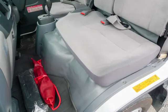 いすゞ エルフ TKG-NJR85AN(2WD)の写真30