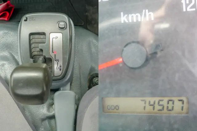 いすゞ エルフ TKG-NJR85AN(2WD)の写真34