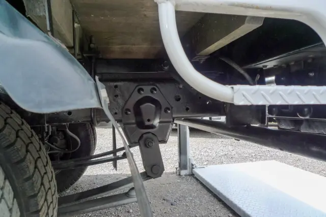 いすゞ エルフ 2RG-NJR88A(2WD)の写真17