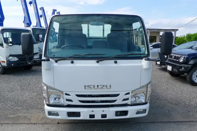 いすゞ エルフ TPG-NJR85A(2WD)の写真2