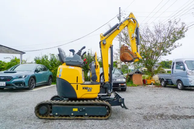 ヤンマー バックホー ViO12-2Aの写真5