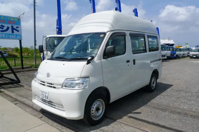 トヨタ タウンエーストラック 5BF-S403M(2WD)の写真1