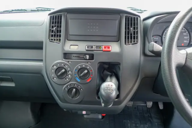 トヨタ タウンエーストラック 5BF-S403M(2WD)の写真18