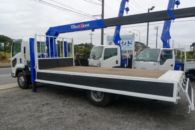 いすゞ フォワード PKG-FRR90SI(2WD)の写真4