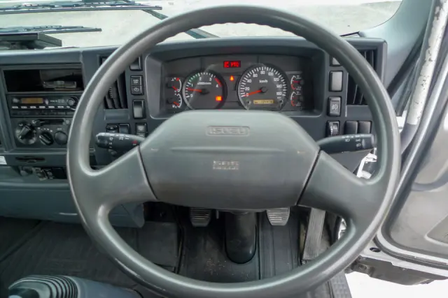 いすゞ フォワード PKG-FRR90SI(2WD)の写真32