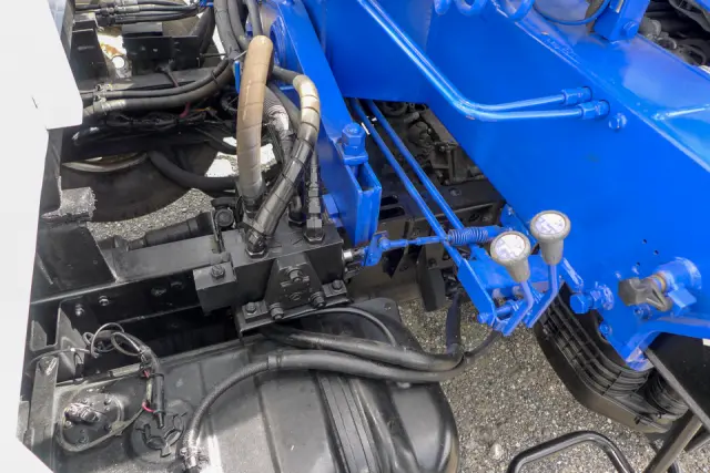 いすゞ エルフ SKG-NKR85N(2WD)の写真22