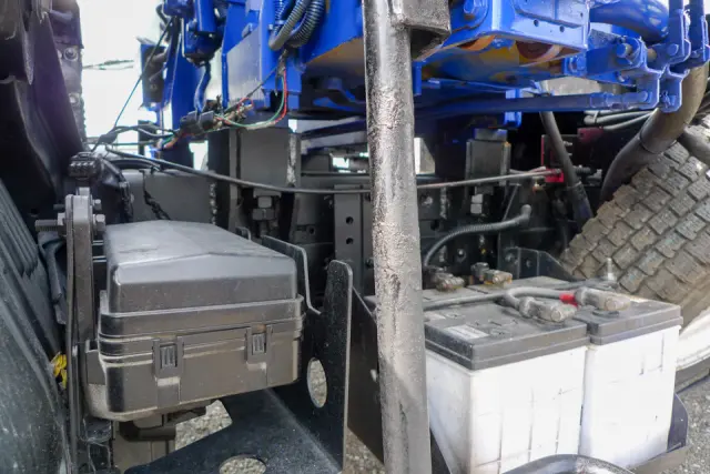 いすゞ エルフ SKG-NKR85N(2WD)の写真27