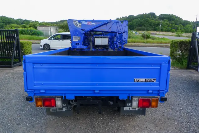 いすゞ エルフ TKG-NJR85A(2WD)の写真4
