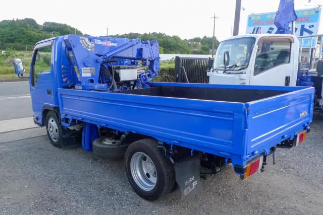 いすゞ エルフ TKG-NJR85A(2WD)の写真5