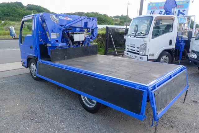 いすゞ エルフ TKG-NJR85A(2WD)の写真10