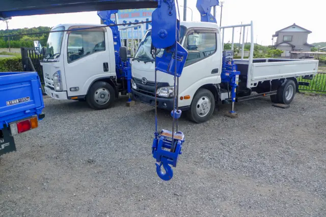 いすゞ エルフ TKG-NJR85A(2WD)の写真18