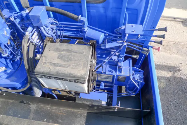いすゞ エルフ TKG-NJR85A(2WD)の写真20