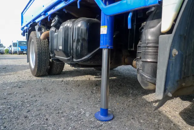 いすゞ エルフ TKG-NJR85A(2WD)の写真25