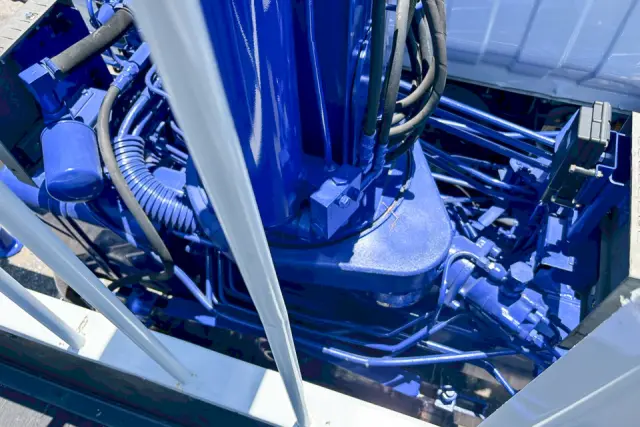 いすゞ エルフ 2RG-NPR88YN(2WD)の写真17