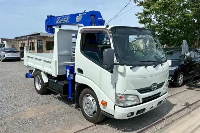 日野 デュトロ TKG-XZU620T(2WD)の写真5