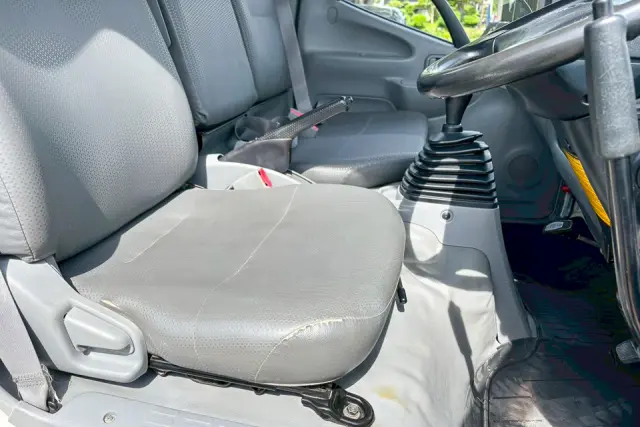 日野 デュトロ TKG-XZU620T(2WD)の写真27