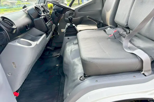 日野 デュトロ TKG-XZU620T(2WD)の写真34