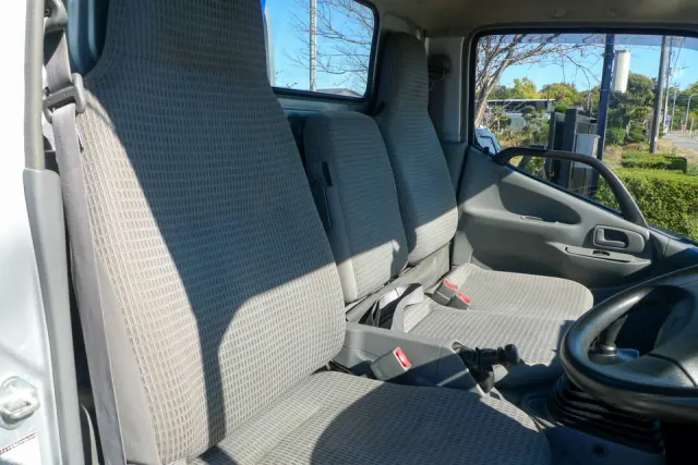 日野 デュトロ TKG-XZU655M(未入力/関係無)の写真32