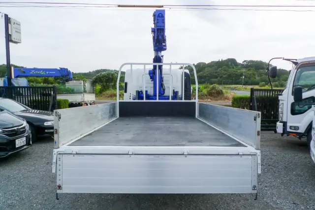 いすゞ エルフ TKG-NPR85YN(2WD)の写真7