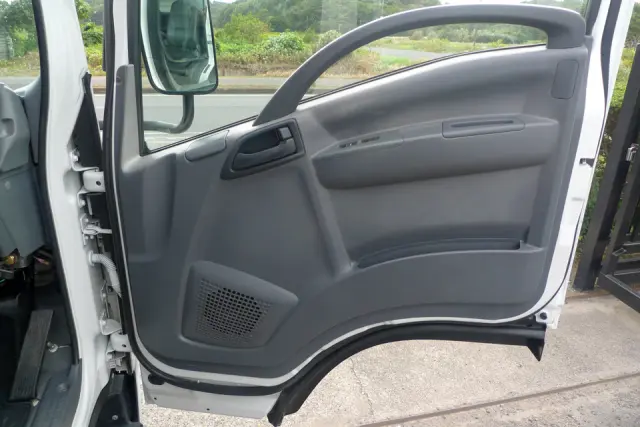 いすゞ エルフ TKG-NPR85YN(2WD)の写真26