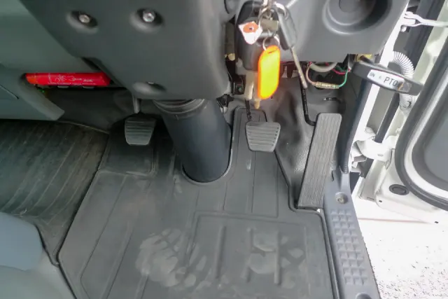 いすゞ エルフ TKG-NPR85YN(2WD)の写真31