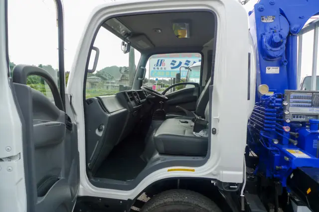 いすゞ エルフ TKG-NPR85YN(2WD)の写真34