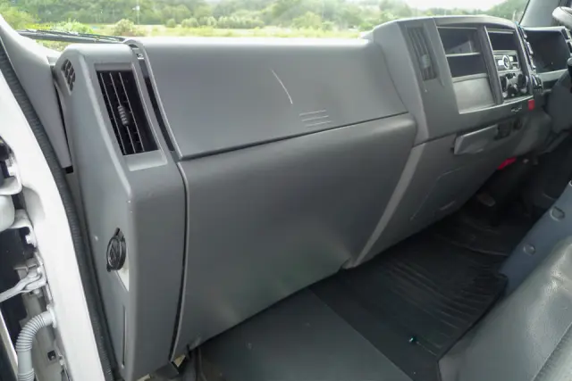 いすゞ エルフ TKG-NPR85YN(2WD)の写真35