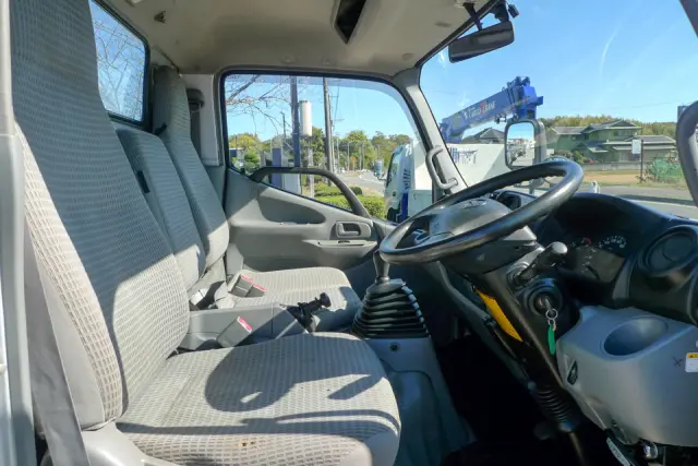 いすゞ エルフ TKG-NMR85N(2WD)の写真31