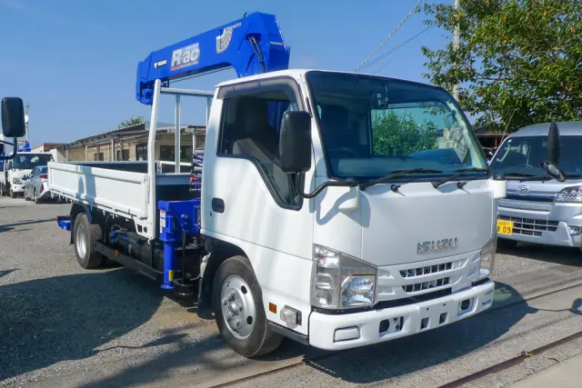 いすゞ エルフ 2KG-NKR884ANの写真1