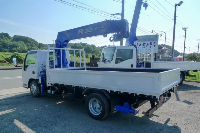 いすゞ エルフ 2KG-NKR884ANの写真6