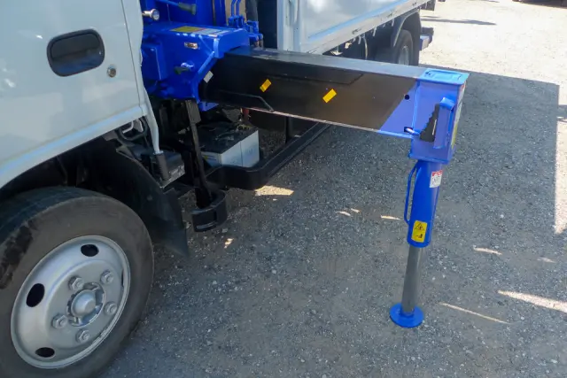 いすゞ エルフ 2KG-NKR884ANの写真17