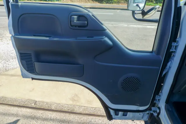 いすゞ エルフ 2KG-NKR884ANの写真38