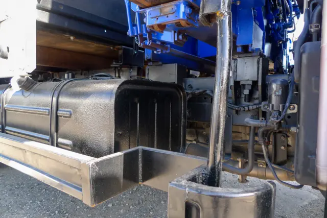 日野 デュトロ TKG-XZU645M(未入力/関係無)の写真29