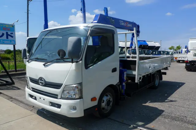 日野 デュトロ TKG-XZU710Mの写真1