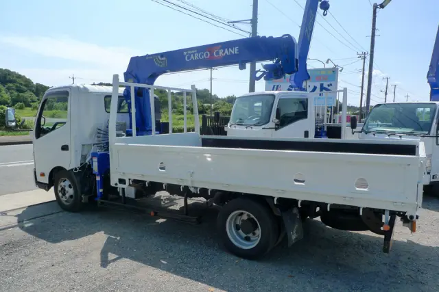 日野 デュトロ TKG-XZU710Mの写真6