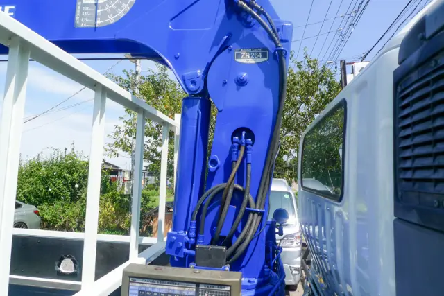 日野 デュトロ TKG-XZU710Mの写真18