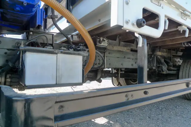 日野 デュトロ TKG-XZU710Mの写真21