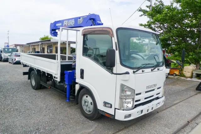 いすゞ エルフ TKG-NMR85N(2WD)の写真3