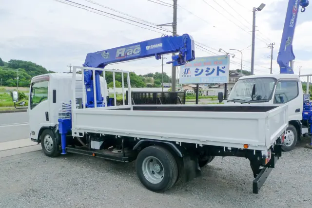いすゞ エルフ TKG-NMR85N(2WD)の写真5