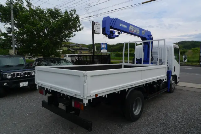 いすゞ エルフ TKG-NMR85N(2WD)の写真6