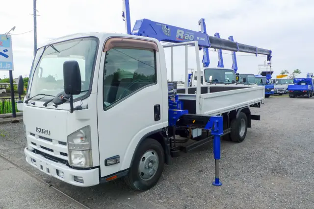 いすゞ エルフ TKG-NMR85N(2WD)の写真12