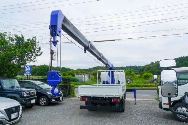 いすゞ エルフ TKG-NMR85N(2WD)の写真13