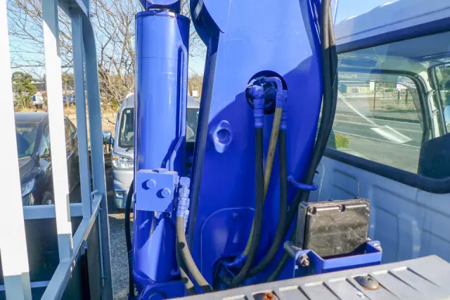 いすゞ エルフ TPG-NKR85AN(2WD)の写真14