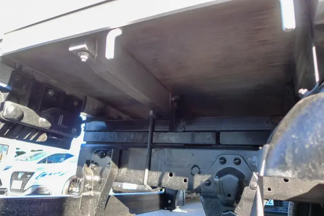 いすゞ エルフ TPG-NKR85AN(2WD)の写真20