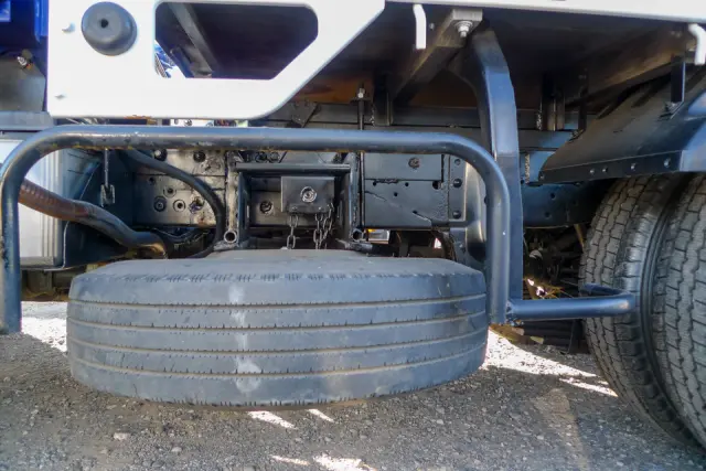 いすゞ エルフ TPG-NKR85AN(2WD)の写真21