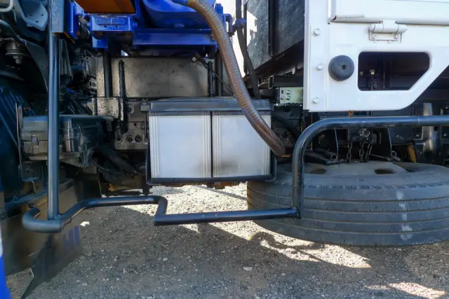 いすゞ エルフ TPG-NKR85AN(2WD)の写真23