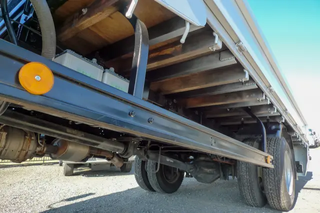 日産 アトラス SKG-APR85AR(2WD)の写真13