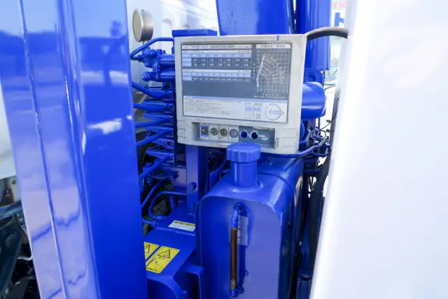 いすゞ エルフ TPG-NPR85N(2WD)の写真16