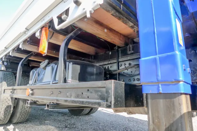 いすゞ エルフ TPG-NPR85N(2WD)の写真22